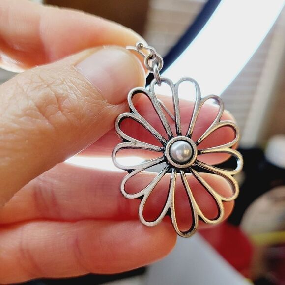 Lia Sophia  Silver Tone with Pearl Floral Earrings - Picture 6 of 7